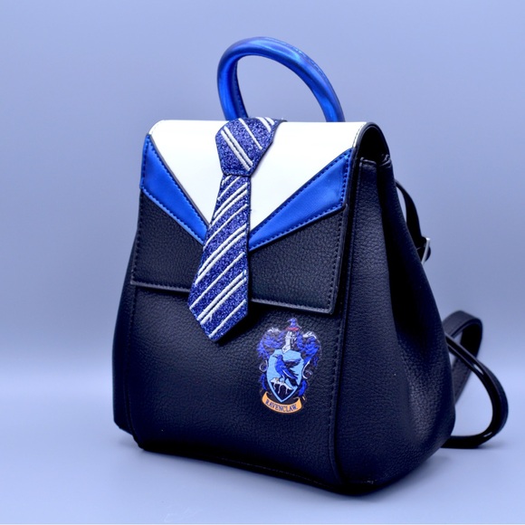 Harry Potter Mini Backpack Hogwarts Collection - Danielle Nicole - Picture 6 of 9